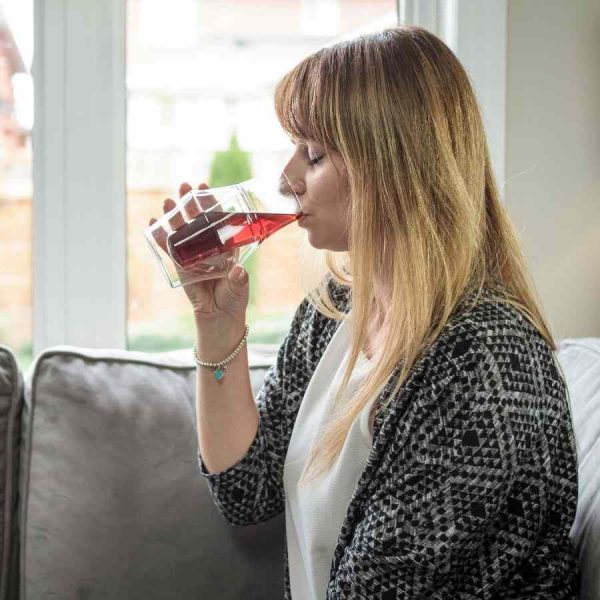 Copos de Vidro Kruve EQ Inspire de 150 ml, conjunto de 2 unidades para apreciar o seu café com estilo. Perfeitos para presentear. Compre já!
