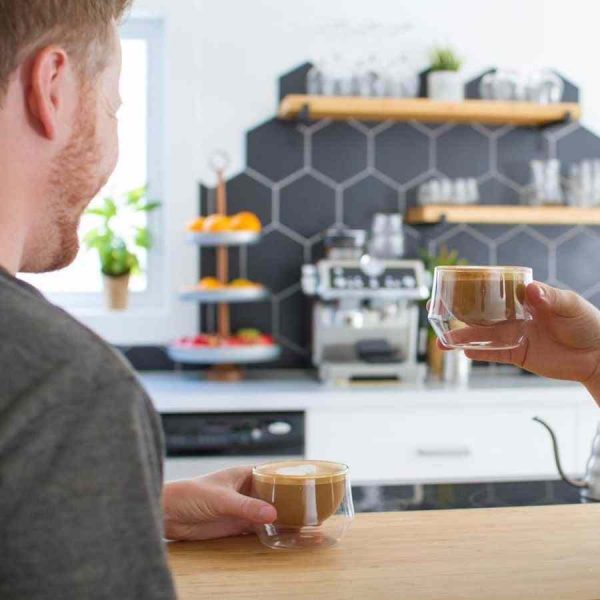 Conjunto de Copos de Leite Kruve Imagine, 2 peças - Elegância e qualidade para desfrutar das suas bebidas favoritas em casa. Ideal para presentear!
