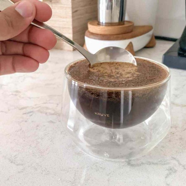 Copos de leite Kruve Imagine, conjunto de 2 peças para desfrutar de bebidas com elegância e qualidade. Aproveite já!