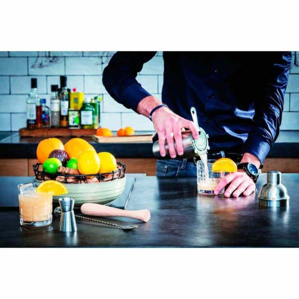 Conjunto de bar Leopold Vienna de 7 peças para servir com estilo e elegância. Adquira já o seu!