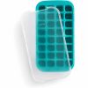 Molde para cubos de gelo Lékué - 32 cubos, cor turquesa, fácil de usar e durável para gelo perfeito em casa. Compre online agora!