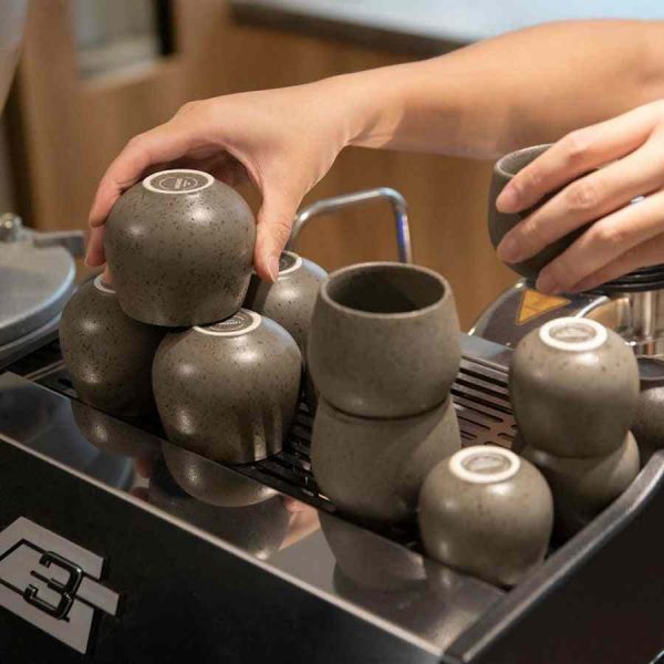Copos de degustação de café Nutty Loveramics de 150 ml, ideais para apreciar o melhor café. Design elegante e qualidade premium. Compre já!