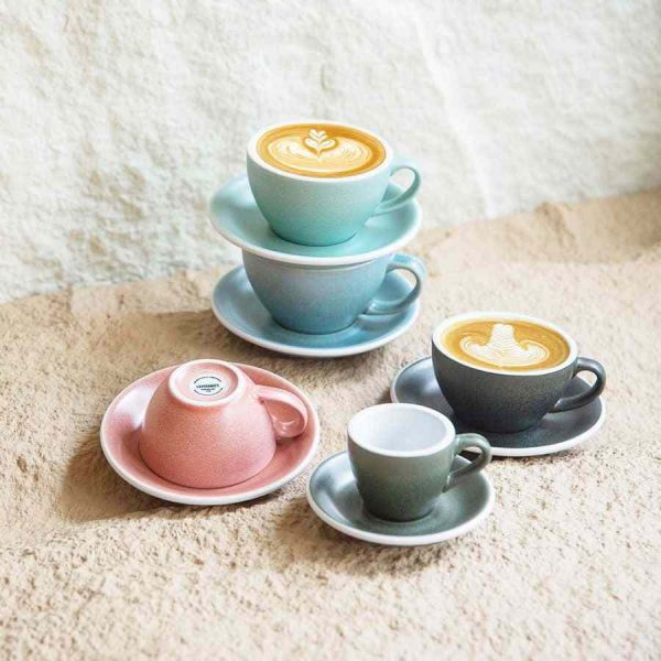 Copo Cappuccino Loveramics 200 ml - Cores Inspiradas na Natureza. Aprecie o seu café com estilo e elegância neste copo de alta qualidade.