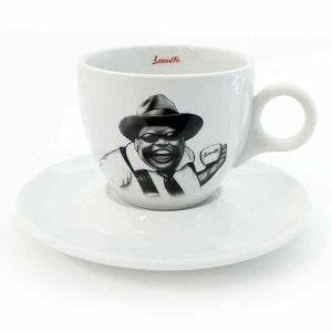 Xícara de Cappuccino Lucaffé Mr. Exclusive - Desfrute do verdadeiro sabor italiano em casa! Aprecie o cappuccino perfeito da Lucaffé. Compre já online!