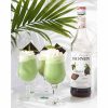 Delicioso Xarope de Chocolate Monin para adocicar os seus momentos. Ideal para cocktails e sobremesas gourmet. Compre online!