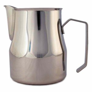 Jarro de leite em aço inoxidável Motta Europa para baristas profissionais - durável e elegante para fazer espuma de leite perfeita. Ideal para cafeterias e em casa.