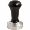 Compactador Motta 58 mm com cabo de madeira, cor preta - acessório premium para café. Garanta o seu agora na nossa loja online!