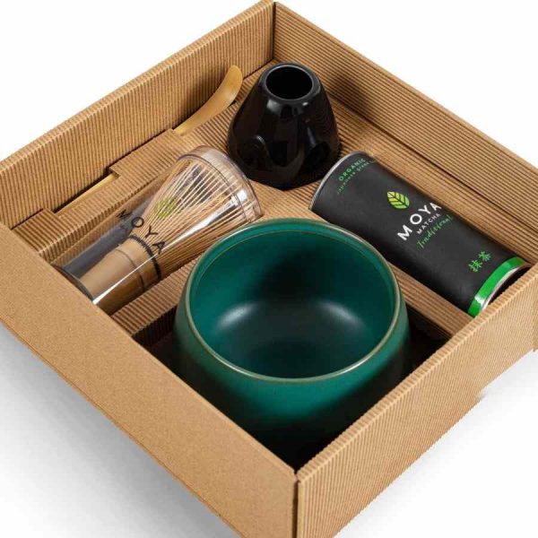 Conjunto Cerimonial Tradicional Moya Matcha: Desfrute do melhor chá matcha com este elegante conjunto cerimonial. Transforme cada momento em ritual!