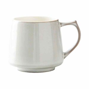 Caneca Aroma de Origami feita à mão em cerâmica de alta qualidade - ideal para momentos de relaxamento e café perfumado.