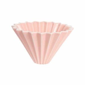 Detalhe do Gotejador de Origami S - Ideal para decoração de interiores e espaços exteriores. Adquira já este produto premium online!