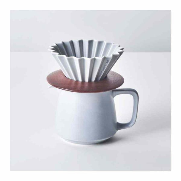 Colar de madeira origami - elegante suporte de gotejador, peça de alta qualidade para decorar a sua casa. Compre agora!