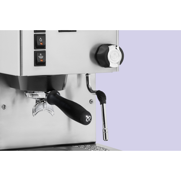 Máquina de Café Expresso Rancilio Silvia E Modelo V6 2020 - Desfrute do melhor café com esta máquina de alta qualidade e design elegante disponível online. Compre já!