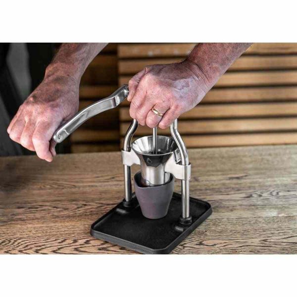 Moedor de café manual ROK GrinderGC - Desfrute do melhor café moído à mão com este produto premium. Compre já!