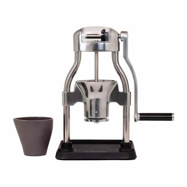 Moedor de café manual ROK GrinderGC para moer grãos com precisão e elegância. Aprecie o sabor fresco do café feito em casa!