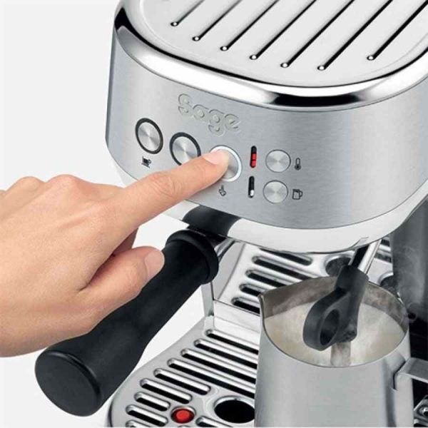 Máquina de Café Expresso Sage The Bambino™ Plus - Prepare café de alta qualidade em casa com esta máquina elegante e compacta. Ideal para apreciadores de café exigentes!