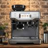Máquina de café expresso Sage The Barista Touch - Prepare cafés perfeitos em casa com esta máquina de alta qualidade. Aproveite já!