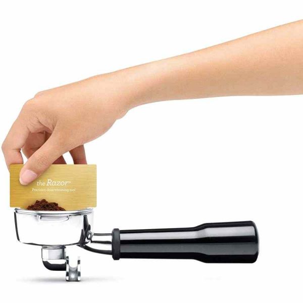 Charmosa máquina de café expresso Sage the Dual Boiler em prata, qualidade premium para o seu café perfeito em casa