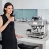 Máquina de café expresso Sage The Oracle Touch para café perfeito em casa - Com ecrã tátil e personalização de bebidas. Ideal para os amantes de café exigentes.