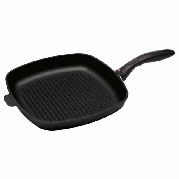Grelha por indução Swiss Diamond XD Classic+ de 28x28 cm, durável e antiaderente para cozinhar com facilidade e qualidade. Ideal para grelhados.