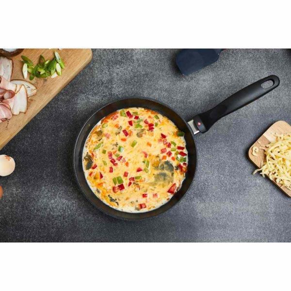 Frigideira Swiss Diamond XD Indução Clássica, antiaderente de qualidade superior para cozinhar online.