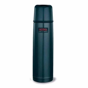 Garrafa térmica FBB 750 com isolamento a vácuo para bebidas quentes e frias. Mantém a temperatura por horas. Aproveite!