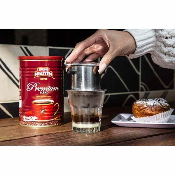 Café vietnamita moído Trung Nguyen Premium Blend, lata 425 g - Delicie-se com o melhor sabor do Vietname em sua chávena. Compre online!
