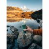 Máquina de café expresso portátil Nanopresso Elements Chill White com capa protetora para amantes de café em movimento. Ideal para viagens.