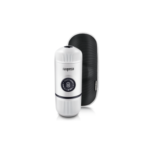 Máquina de café expresso portátil Wacaco Nanopresso Elements Chill White com capa protetora - Café de qualidade em movimento.