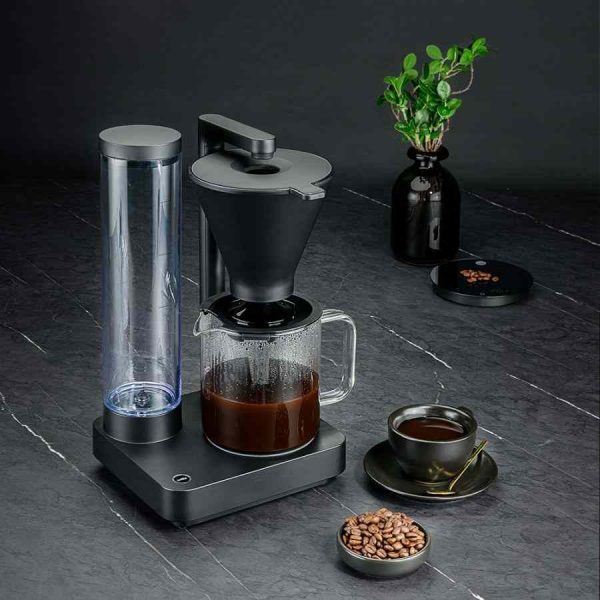 Máquina de café Wilfa Performance Compact CM8B-A100 1,0 l: Desfrute do sabor perfeito com esta máquina de café premium para sua casa.