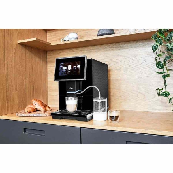 Desfrute do melhor café com a Máquina de café automática preta Witt Premium Espresso, elegância e qualidade num só produto de excelência.